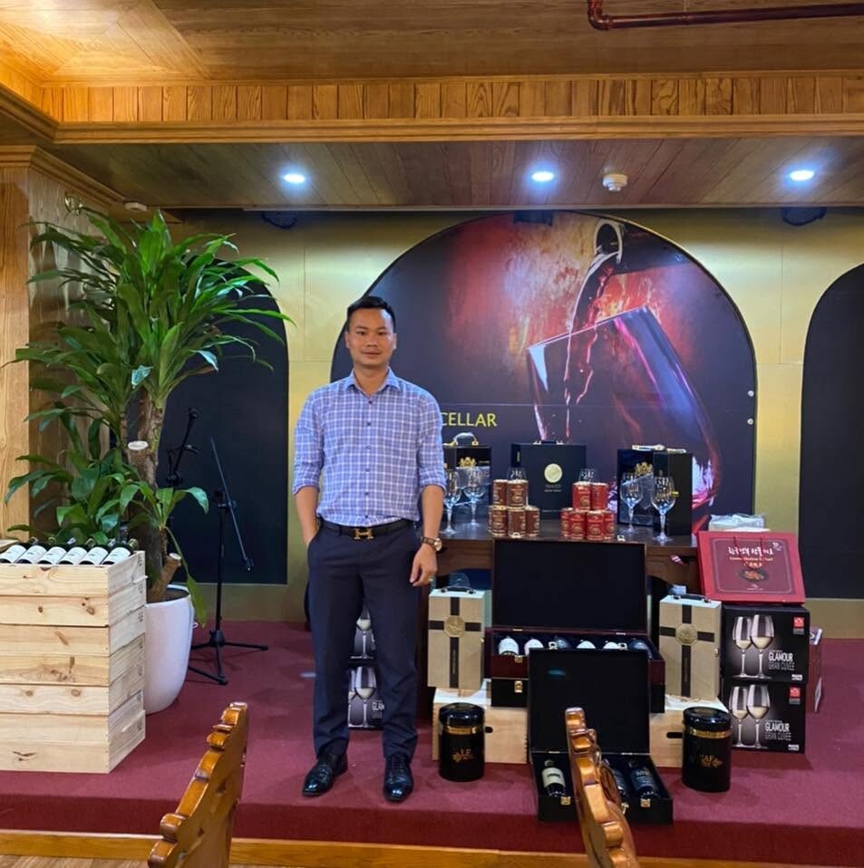 Nguyễn Anh Hoàng – Biệt thự Hà Đông